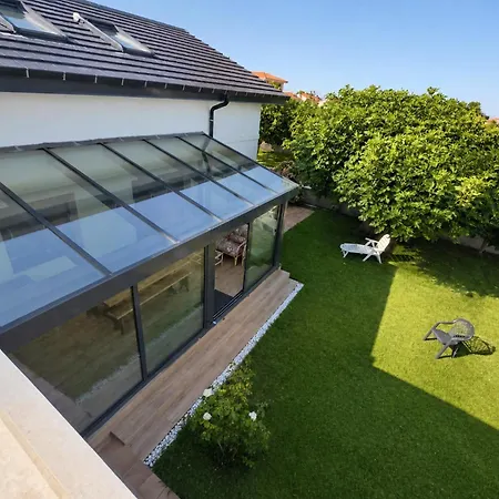 Casa Corban By Wehomes *